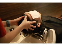 髪質改善サロン mina hair eyelash 菊川【4月上旬NEW OPEN(予定)】の雰囲気(ヘッドスパで癒しのひと時を―ヘッドスパで行う頭皮・髪質改善)