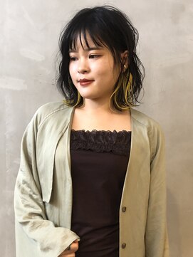 アグラン ヴィラ スイタ(a Gland villa SUITA) ビビッドイエローイヤリング