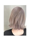 ミルクティーブロンド×ボブ