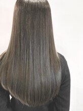 一人ひとりの髪質に合わせた施術でお悩みを解消♪