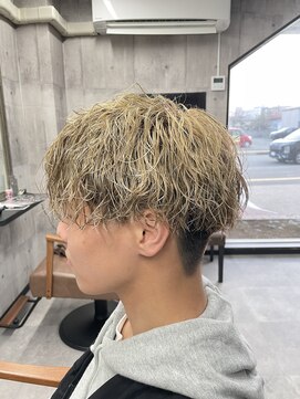 ネバーランド(NEVERLAND) ブリーチ×ツイストスパイラルパーマ