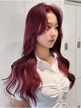 ユーフォリア 渋谷グランデ(Euphoria SHIBUYA GRANDE) ハイトーン ブリーチ カシスピンク ヨシンモリ