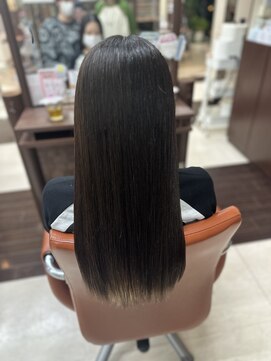 ウィーブ 成田店(Weve) [髪質改善]シャキーンとなりすぎない自然な仕上がりの縮毛矯正