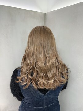 スイ 松戸(SUI) ミルクティーベージュ