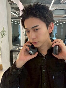 ベイルーム(BAYROOM by HONEY omotesando) スパイキーショートブルーブラックアップバングツーブロック1