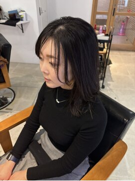 パルタジェ(partager) 抜け感レイヤーとベビーバング