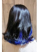 ヴィオラ 秋葉原(Viola)&nbsp;インナーカラー ダークグレー×ブルー