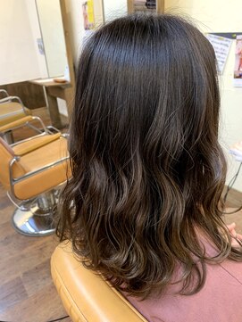 アイフラット 稲沢(I-FLAT) グラデゆるふわスタイル