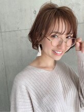 ビームズ ヘアー ブラン(Bee ms HAIR Blanc+) ショート大人ショートベージュカラーブリーチしない透明感カラー