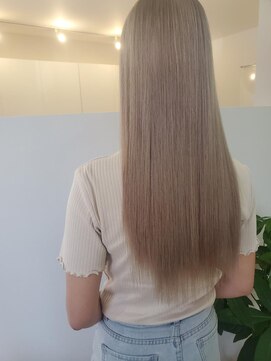 グランディールヘアデザイン(grandir hairdesign) ホワイトベージュ