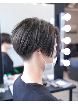 シャロン(SHARON) 【SHARON原宿】ブルーアッシュ×ハンサムショート