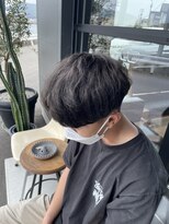 ルーミー(ROOMY) グレージュカラー マッシュスタイル