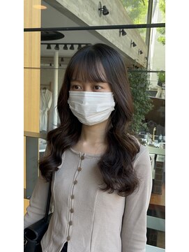 アメリ バイ アピッシュ(Amelie by apish) 韓国風パーマ/コテ巻きパーマ/ロングパーマ