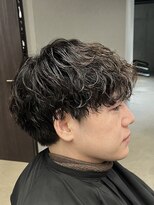 フイ 代々木(Hui)&nbsp;メンズ/アップバング/ツーブロックマッシュ/束間ショート/波巻き