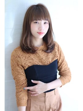 オーロ(ORO) 20代30代40代前髪カット小顔カットレイヤーヘア