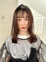 シアン(SYAN) 顔まわりカット/顔まわりレイヤー/レイヤーカット/ミディアム