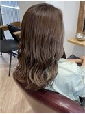 白髪ぼかし/イメチェンヘアスタイル/前髪カタログ/ミディアム