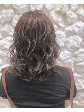 ヘアサロン エフ 渋谷(F) #パーマ＃アッシュ＃20代30代40代