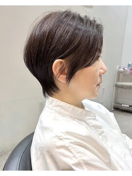 ヨファ ヘアー(YOFA hair) 似合わせ　大人くびれショート