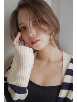 バイエイト(X８) ことりベージュ似合わせレイヤーロング