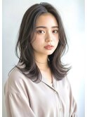 大人かわいいレイヤースタイル