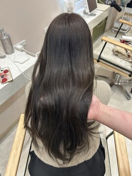 ロエ(LOE) 落ち着いた印象に！