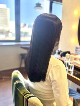 エルサフィロ キタハマ(el zafiro kitahama) 30×40×50代×似合わせカット×髪質改善カラー