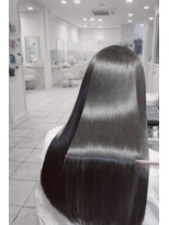 トイロ(toiro)&nbsp;レイヤーカットミルクティーベージュブリーチなしダブルカラー