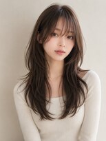 ミリール (Mireel)&nbsp;ナチュラルな抜け感が可愛い韓国風ロングウルフ