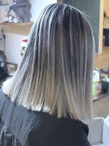 ブレイズヘアー(BLAZEhair) 【至高の透明感】ホワイトバレイヤージュ×ブリーチ2回