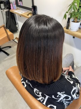 アヤジンビオス店(Ayajn bios) 髪質改善、艶々ストレートヘア 20代、30代