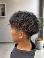ウルッシュ(Urlush) ツイストスパイラルパーマ