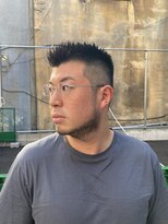 2022年夏　黒髪短髪　ソフトモヒカン　床屋　顔剃り