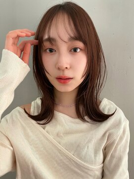 アイヴィ 表参道(IVY) シースルーバング＆フェイスレイヤーでお洒落見えくびれヘア