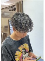 ファインズヘアー ボウ(Fine's Hair BOW) 波巻きパーマコントラストハイライト