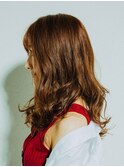 夏ウエットヘアオリーブベージュデザインカラーレイヤーカット
