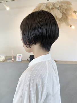 ラボリア(LABO li'a) ショートボブ