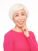 えがお美容室 奈良店&nbsp;グレイヘアにオススメ◎骨格補正ショート