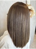 赤みを消すオリーブアッシュ
