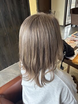 イングスジャパン(ings JAPAN) グレージュカラー