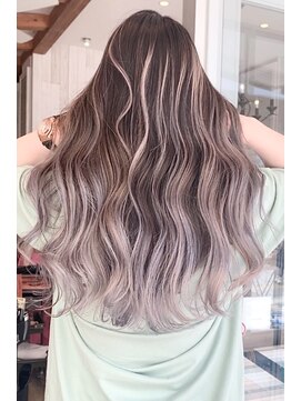 ラグーン(LAGOON) ホワイトミルクティーバレイヤージュ/レイヤー/ブリーチ