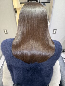 フォームフォローズファンクション 清澄白河(FORM FOLLOWS FUNCTION) 艶髪・ネオメテオストレート