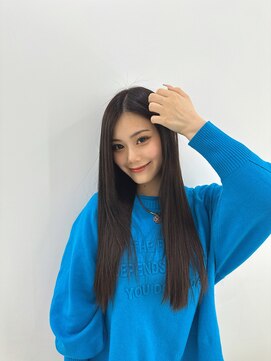 テイス 新宿(TACE) [美髪/ワイドバング/ホワイトブロンド/イメチェン/新宿]