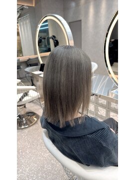 スキル 石岡(SKILL) ショート/グレージュ