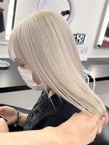 エゴ 池袋(EGO) ホワイトカラー/ブリーチムラ修正