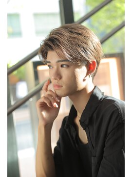 ラヴィ ニュー スタンダードバーバー 浜松町(LAVIE NEW STANDARD BARBER) ツーブロックミディアムスタイル＜理容室＞