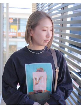 ソレイユ(Soleil) ブロンドボブ/切りっぱなしボブ/タッセルボブ/表参道【松本匡介