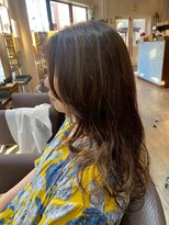 ビーチェ 小岩(Bice)&nbsp;20代30代人気のハイライトカラー×パーマ仕上げ