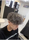 メンズパーマホワイトメッシュツイスパ