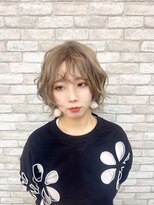 ヘアーアンドアイラッシュ ビス 下曽根店(Bis!) ふんわりショートボブ×ミルクティーベージュ